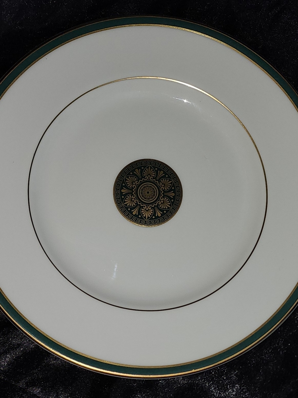 Royal Doulton Oxford Green England China Salad Replacement Plate
